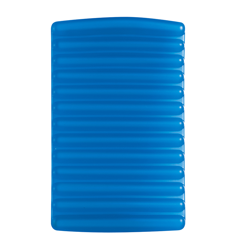 Q9 blue